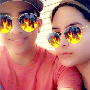 Meet your Posher, Isaac